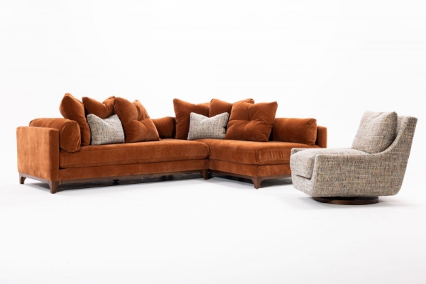Picture of Callum 2PC Sectional in Rust
