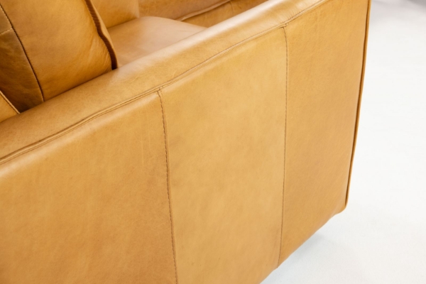 Picture of Lindon Loveseat