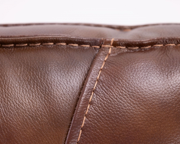 Picture of Flint II 6 Piece Brown Power Sectional RAF Chaise